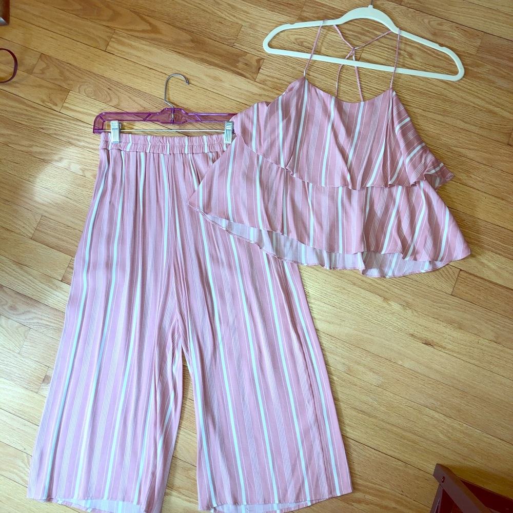 Women’s two piece tank & trouser set